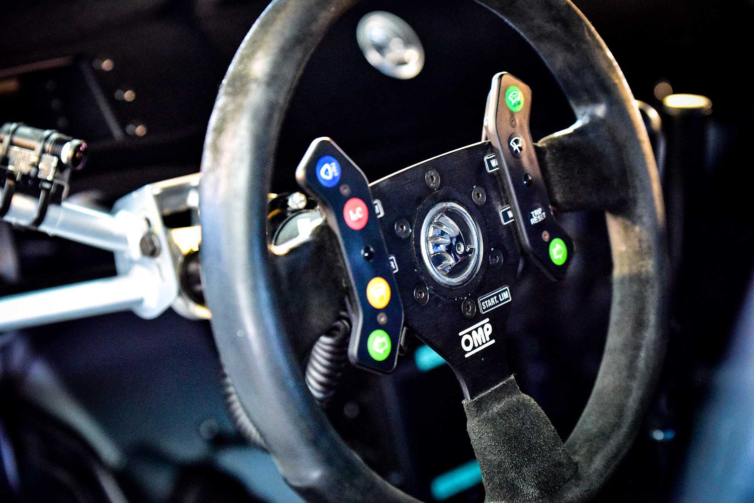 OMP STEERING WHEELS – ybracing.store