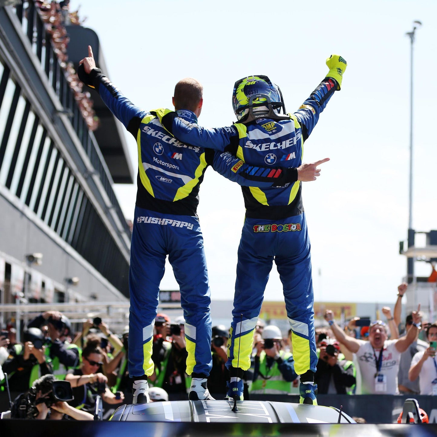 AA0-0175 OMP Roll Cage Fixing L Shape Foot Plate (4-Pack) FIA-J Race Rally Track